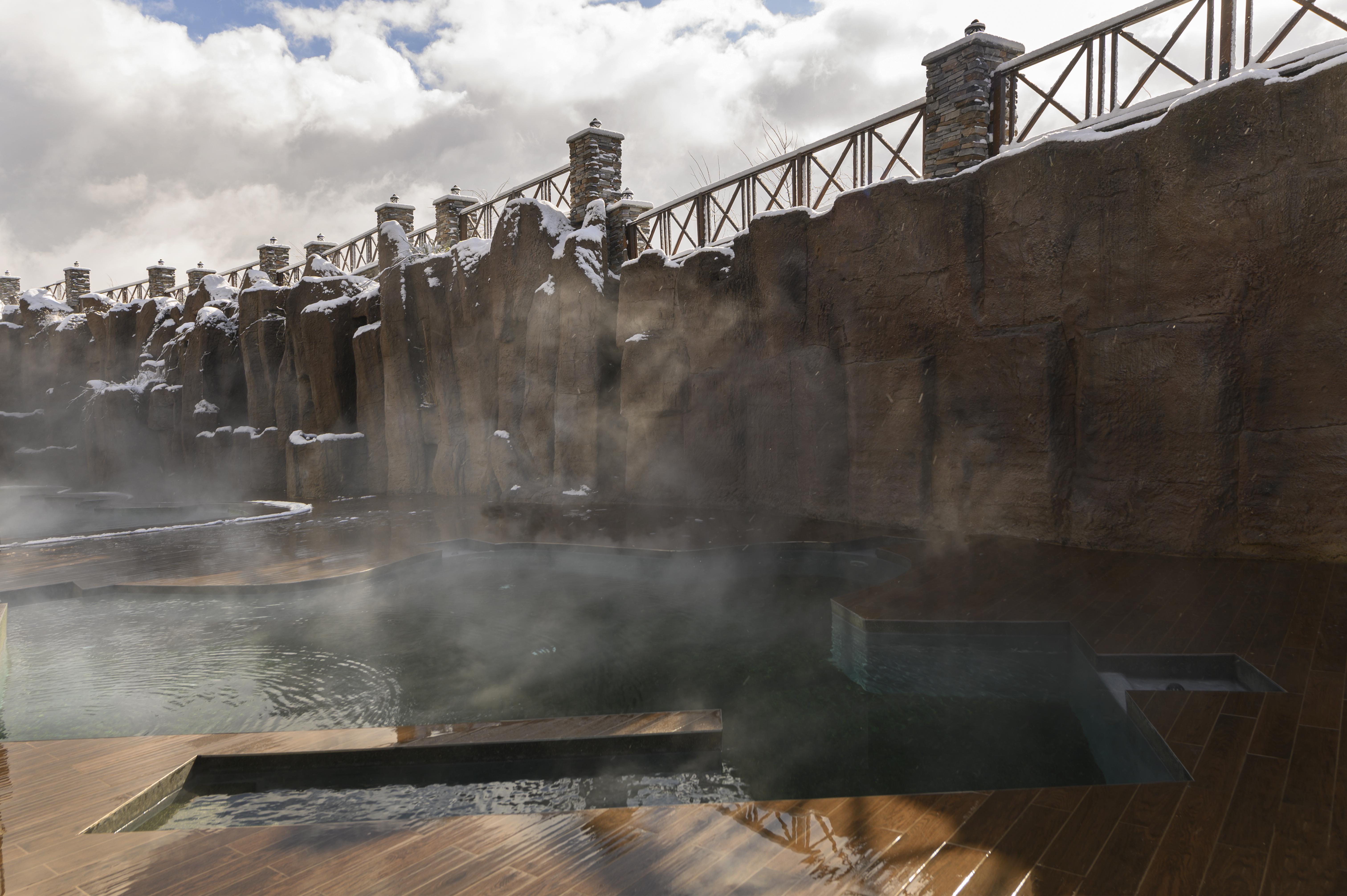 Elite World Grand Sapanca Hotel Екстериор снимка The hot springs at the resort